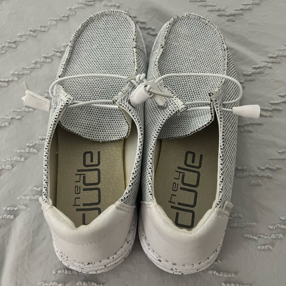 Women’s Size 8 Hey Dude - Wendy Sox - Stone White - Picture 3 of 5
